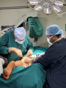 Dr Anmol Mittal Joint Specialist In Kandivali West