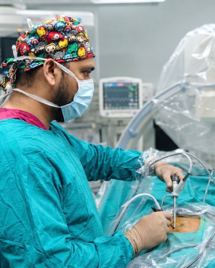 Endoscopic Spine Surgeon in Mumbai
